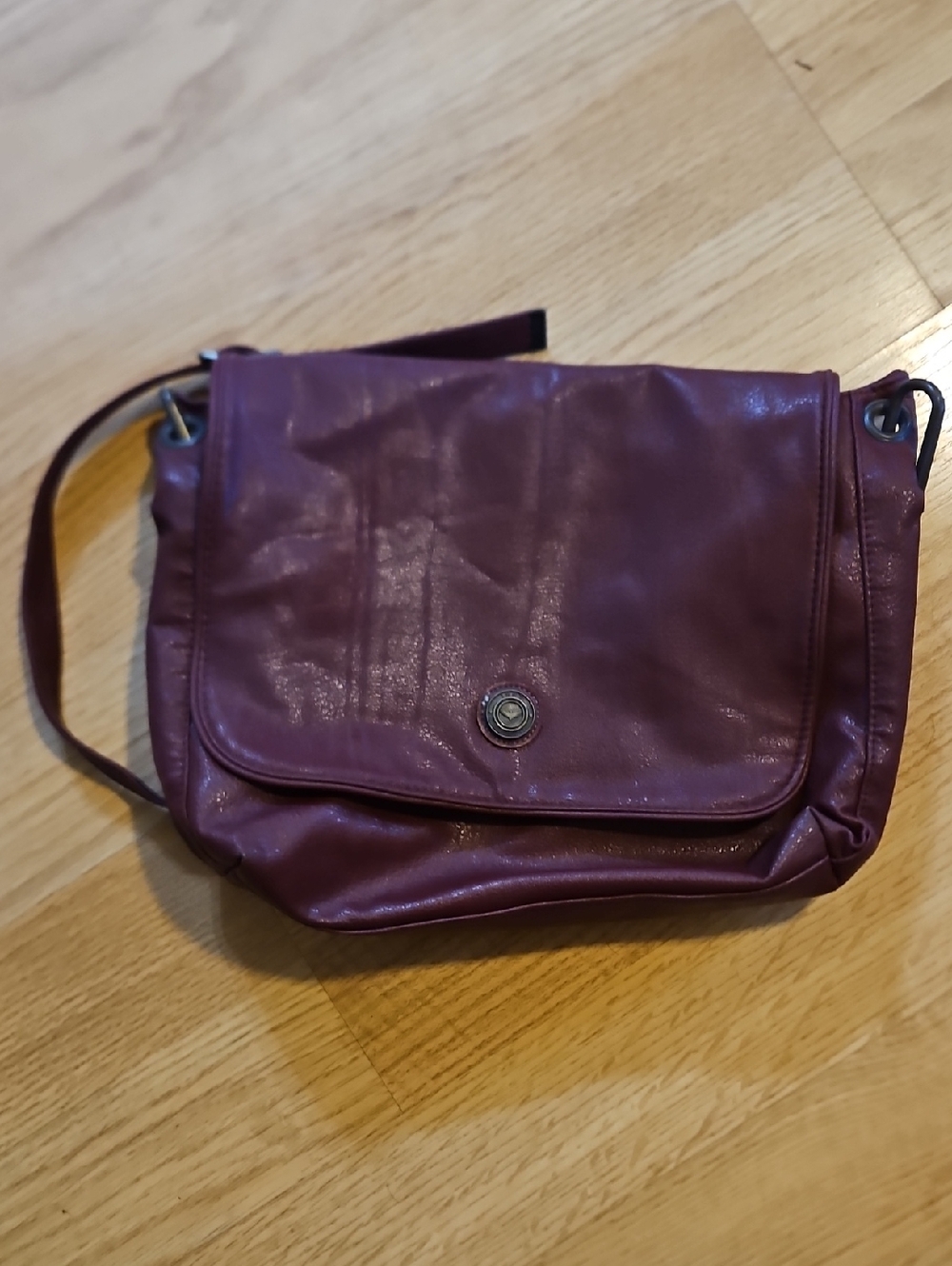 Capezio Burgandy Leather Crossbody Shoulder Bag